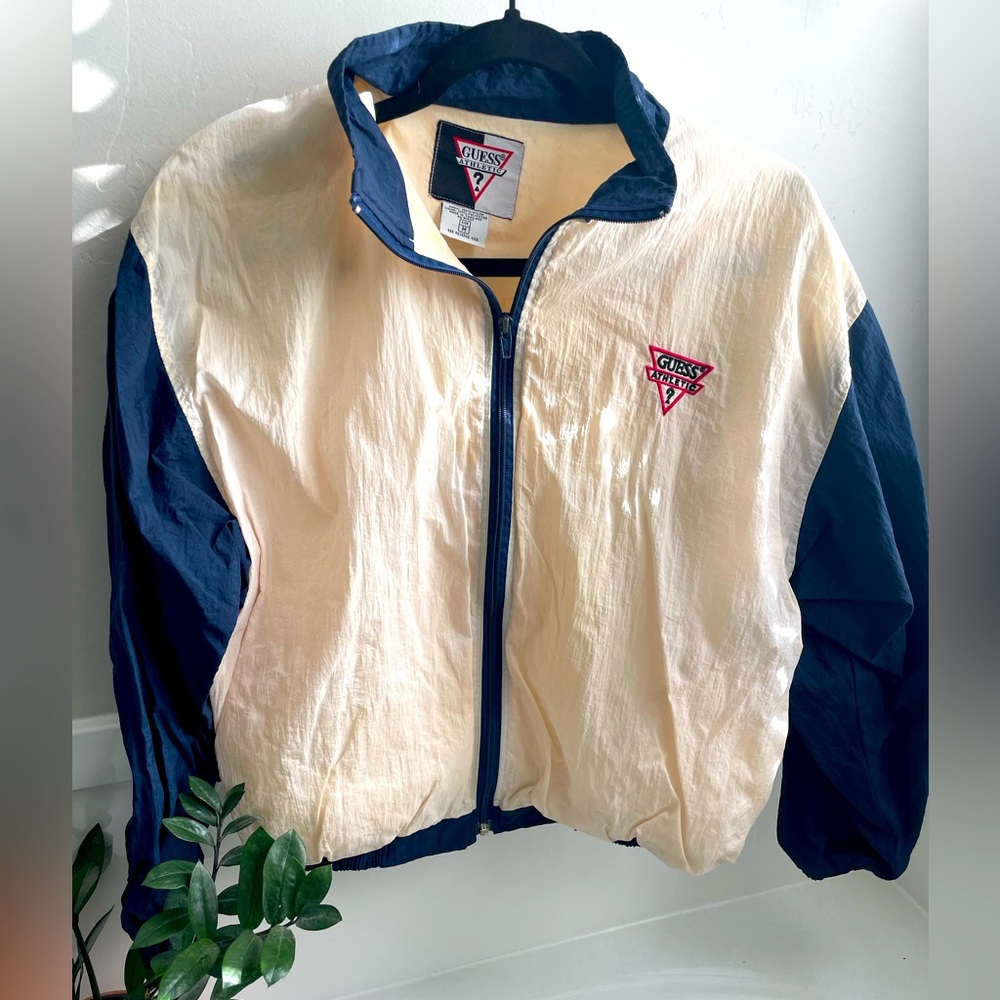 Vintage Guess vibes